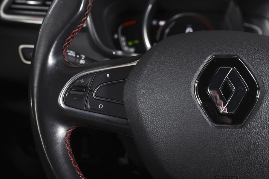 Renault Kadjar 1.3 TCe 160 PK Black Edition - Automaat Orig. NL | Cruise | PDC | Camera | NAV + App. Connect | Stoelverw. | ECC | Bose | Trekhaak | LM 19" |