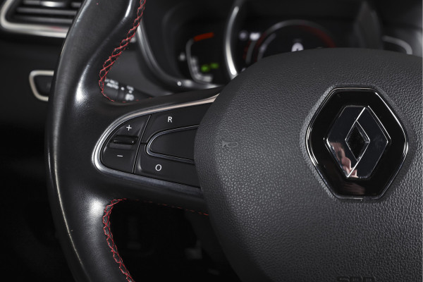 Renault Kadjar 1.3 TCe 160 PK Black Edition - Automaat Orig. NL | Cruise | PDC | Camera | NAV + App. Connect | Stoelverw. | ECC | Bose | Trekhaak | LM 19" |