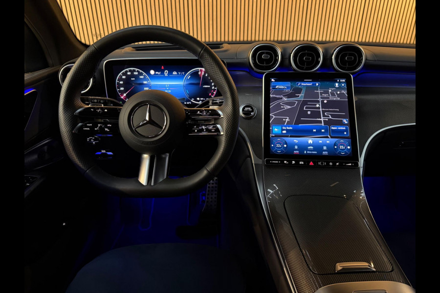 Mercedes-Benz GLC 400e 4MATIC AMG 381PK. Pano - Lucht