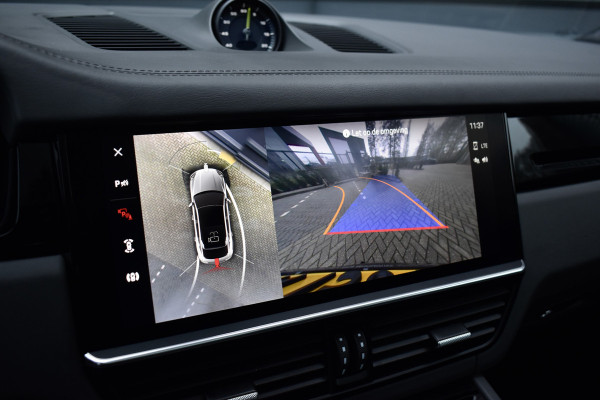 Porsche Cayenne Coupé 3.0 E-Hybrid 462pk SportDesign Techart | Pano | ACC | 22'' Wielen | PDLS+ Matrix | Alcantara dakhemel | Matrix PDLS+ |