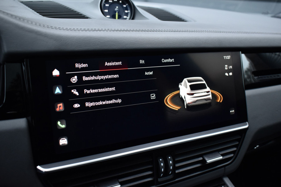 Porsche Cayenne Coupé 3.0 E-Hybrid 462pk SportDesign Techart | Pano | ACC | 22'' Wielen | PDLS+ Matrix | Alcantara dakhemel | Matrix PDLS+ |