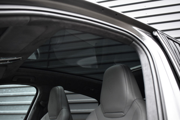 Porsche Cayenne Coupé 3.0 E-Hybrid 462pk SportDesign Techart | Pano | ACC | 22'' Wielen | PDLS+ Matrix | Alcantara dakhemel | Matrix PDLS+ |