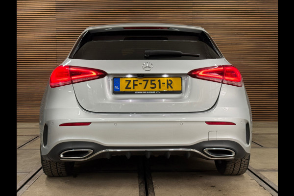 Mercedes-Benz A-Klasse 200 Business Solution AMG | LED | 18' inch | Sportstoelen | Parkeerassistent | Navigatie | NAP