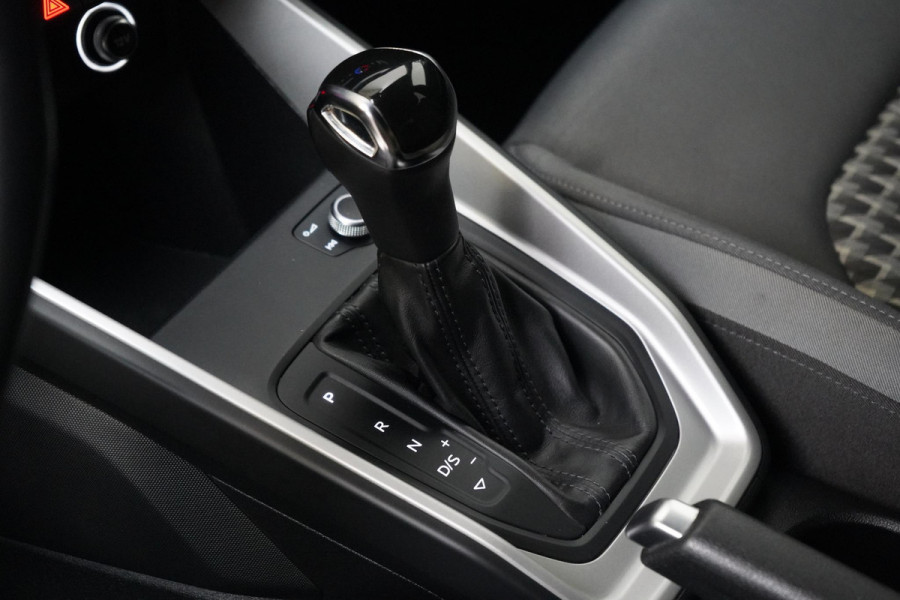 Audi A1 Sportback 30 TFSI 115pk Epic Automaat | Climate control | Parkeersensoren | Navigatie | Lm velgen