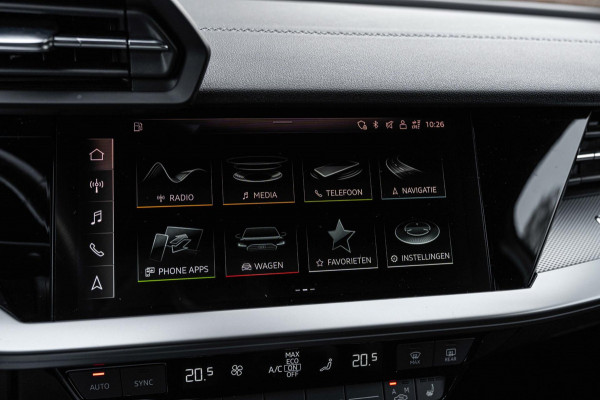 Audi A3 Sportback 40 TFSI e s edition ACC B&O Matrix LED Ambiance Elek.Klep Keyless Stoelverwarming 18''