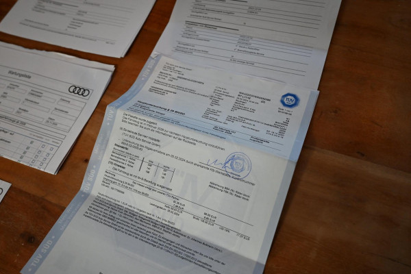 Audi A3 Sportback 40 TFSI e s edition ACC B&O Matrix LED Ambiance Elek.Klep Keyless Stoelverwarming 18''