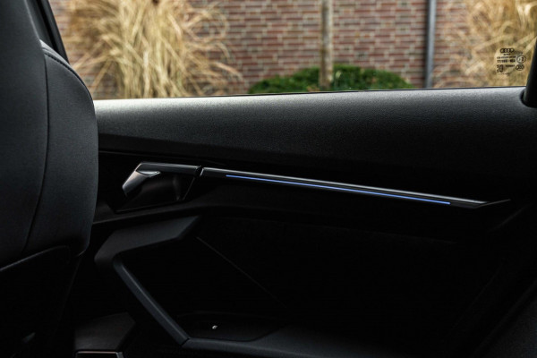 Audi A3 Sportback 40 TFSI e s edition ACC B&O Matrix LED Ambiance Elek.Klep Keyless Stoelverwarming 18''