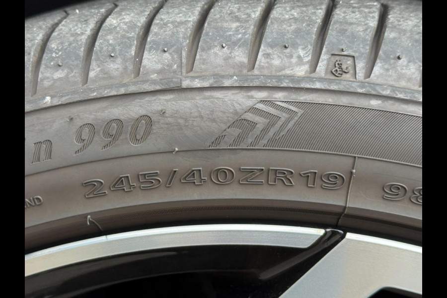 Audi Q2 30 TFSI Design Pro Line Plus - AUTOMAAT I Panorama dak I Airco I PDC I Sport velgen 19 I Afneembare trekhaak I Dealer ond.