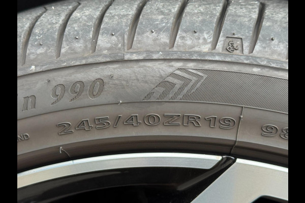 Audi Q2 30 TFSI Design Pro Line Plus - AUTOMAAT I Panorama dak I Airco I PDC I Sport velgen 19 I Afneembare trekhaak I Dealer ond.