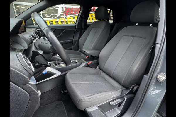 Audi Q2 30 TFSI Design Pro Line Plus - AUTOMAAT I Panorama dak I Airco I PDC I Sport velgen 19 I Afneembare trekhaak I Dealer ond.