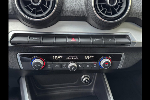 Audi Q2 30 TFSI Design Pro Line Plus - AUTOMAAT I Panorama dak I Airco I PDC I Sport velgen 19 I Afneembare trekhaak I Dealer ond.