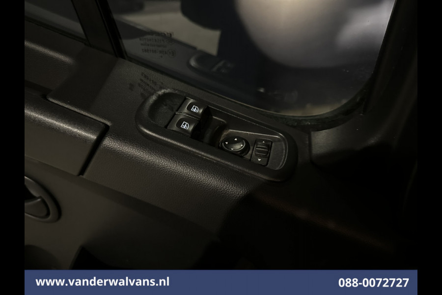 Renault Master 2.3dCi 164pk Bakwagen Laadklep Zijdeur Euro6 Airco | Camera | LED | Cruisecontrol Bijrijdersbank