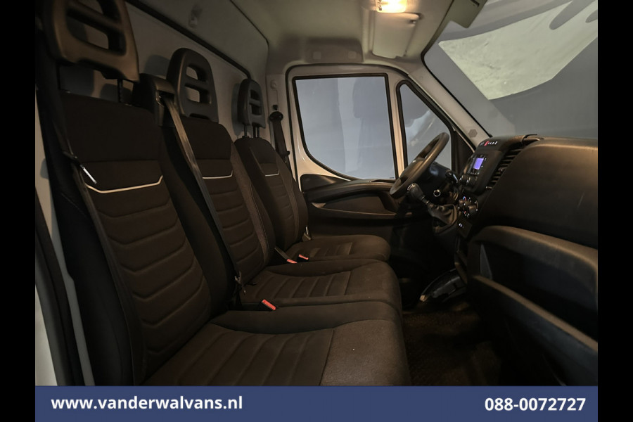 Iveco Daily 35C16H 157pk Dubbel Lucht Bakwagen 4.35m lang Laadklep Euro6 Airco | Bijrijdersbank