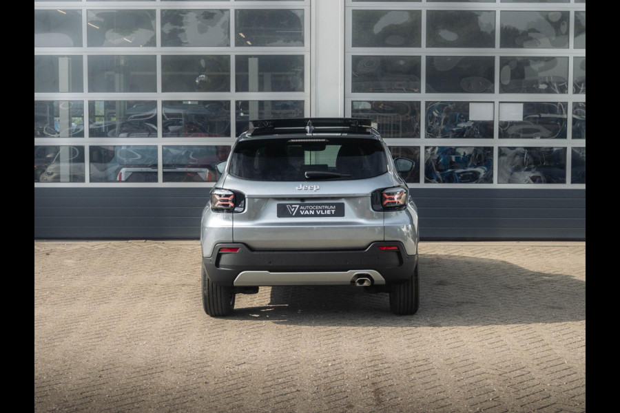 Jeep Avenger 1.2 e-Hybrid Summit | Uit voorraad leverbaar | Winter Pack | Schuif/Kanteldak | Infotaiment&Convenience Pack | Bicolore