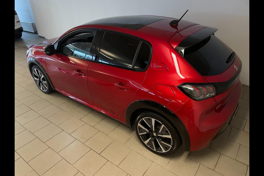 Peugeot 208 1.2 PureTech GT 100PK AIRCO CLIMA NAVI CRUISE PANO APPLE CARPLAY 3D COCKPIT PDC CAM LAGE KM STAND NIEUWSTAAT