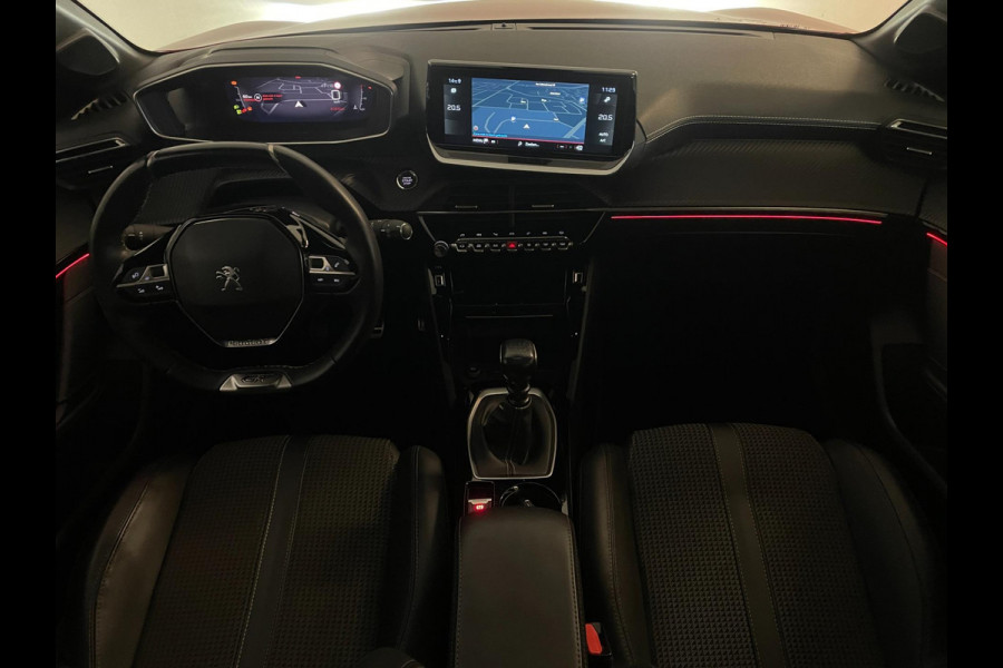Peugeot 208 1.2 PureTech GT 100PK AIRCO CLIMA NAVI CRUISE PANO APPLE CARPLAY 3D COCKPIT PDC CAM LAGE KM STAND NIEUWSTAAT