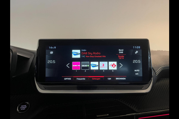 Peugeot 208 1.2 PureTech GT 100PK AIRCO CLIMA NAVI CRUISE PANO APPLE CARPLAY 3D COCKPIT PDC CAM LAGE KM STAND NIEUWSTAAT