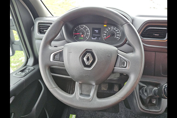 Renault Master T35 2.3 dCi 135 L2H2 airco, navi, pdc, trekhaak