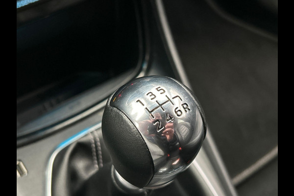 Ford Puma 1.0 EcoBoost Hybrid ST-Line X Vignale B&O Camera Carplay Stoel/Stuur Verwarming Adaptieve Cruise Control Lane Assist