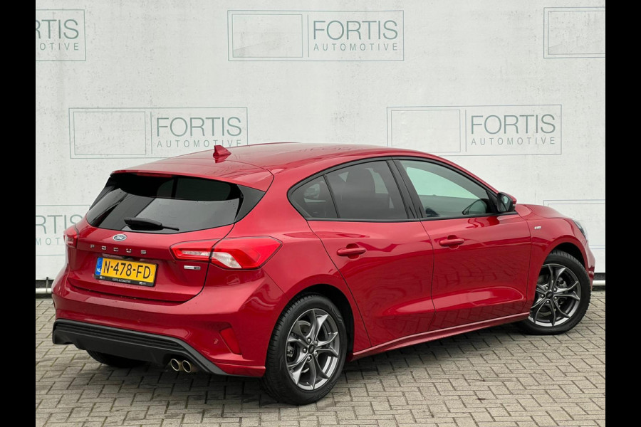 Ford Focus 1.0 EcoBoost Hybrid ST Line Business NL AUTO | CAMERA | CARPLAY |