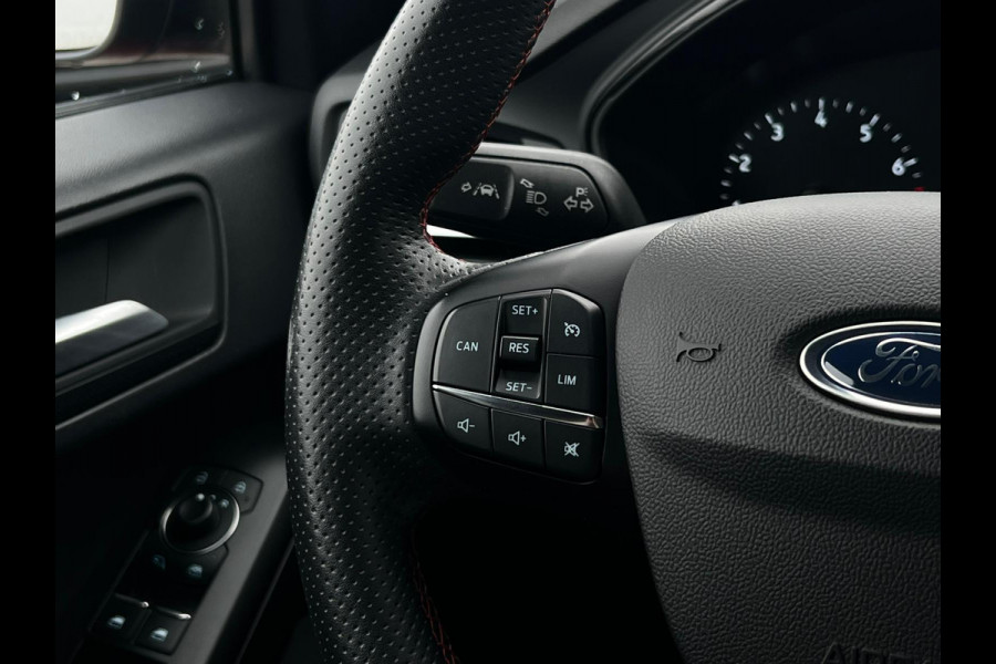 Ford Focus 1.0 EcoBoost Hybrid ST Line Business NL AUTO | CAMERA | CARPLAY |