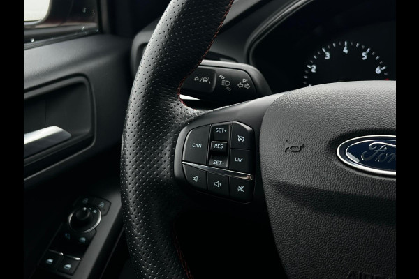 Ford Focus 1.0 EcoBoost Hybrid ST Line Business NL AUTO | CAMERA | CARPLAY |