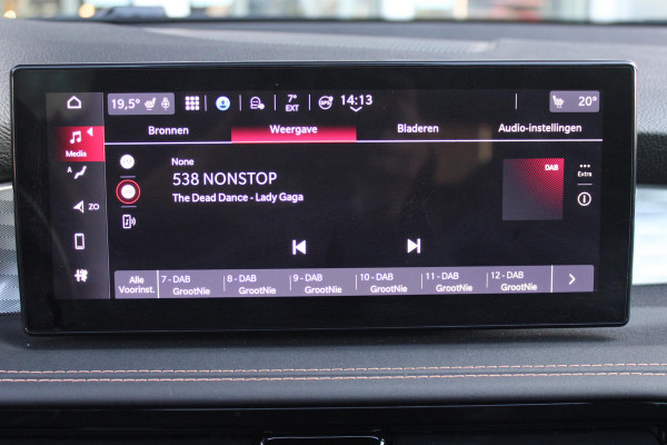 Alfa Romeo Tonale PHEV 280PK VELOCE | PANORAMISCH SCHUIF / KANTELDAK | LEDEREN BEKLEDING | VOORSTOELEN / STUUR VERWARMD | VOORSTOELEN GEVENTILEERD | VOORSTOELEN ELEKTRISCH VERSTELBAAR | DRAADLOOS APPLE CARPLAY / ANDROID AUTO | 360° CAMERA | AUTOMATISCH DIMMENDE BUITENSPIEGELS | 20"INCH LICHTMETALEN VELGEN | ADAPTIVE CRUISE CONTROL | KEYLESS ENTRY / START | ELEKTRISCH BEDIENBARE ACHTERKLEP | DRAADLOZE TELEFOONLADER | AMBIENT LIGHTING | DONKERE HEMELBEKLEDING | SCHAKELFLIPPERS AAN HET STUUR | VERWARMDE RUITENSPROEIERS |