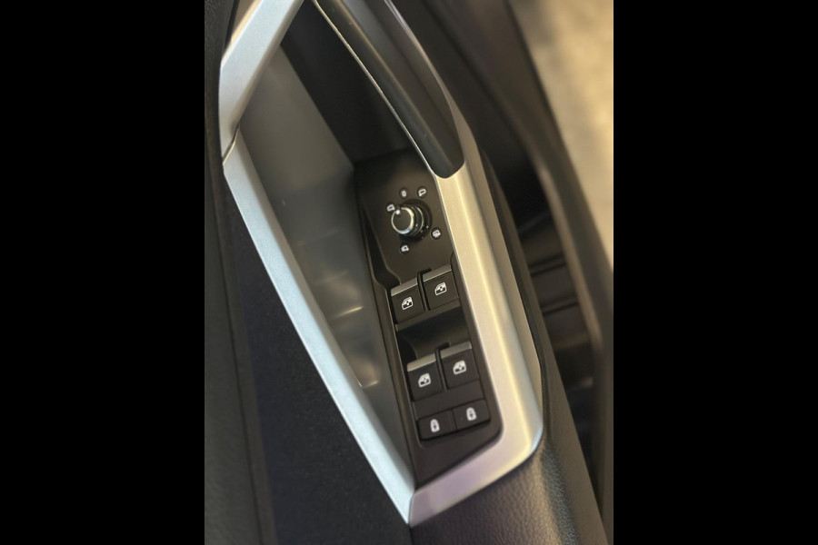 Audi Q3 35 TFSI S Line|PANO|MEMORY|BLIND SPOT