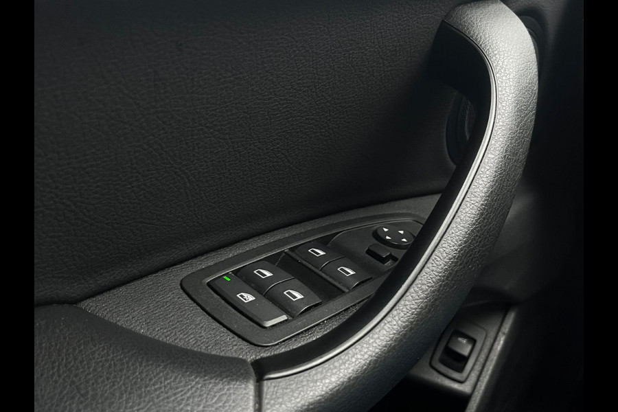 BMW X2 sDrive18i High Executive, M-pakket, Automaat, Cruise, Head-up, Camera, Navi