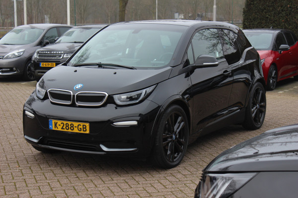 BMW i3 S Dark Shadow Edition 120Ah 42 kWh / Camera / Navigatie / 20'' / Stoelverwarming / DAB / LED / Cruise Control