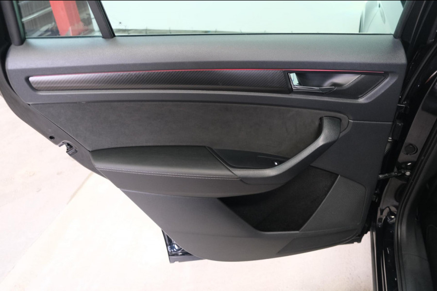 Škoda Kodiaq 1.5 TSI Sportline Business 7p. Automaat - N.A.P. Airco, Cruise, Navi, PDC.