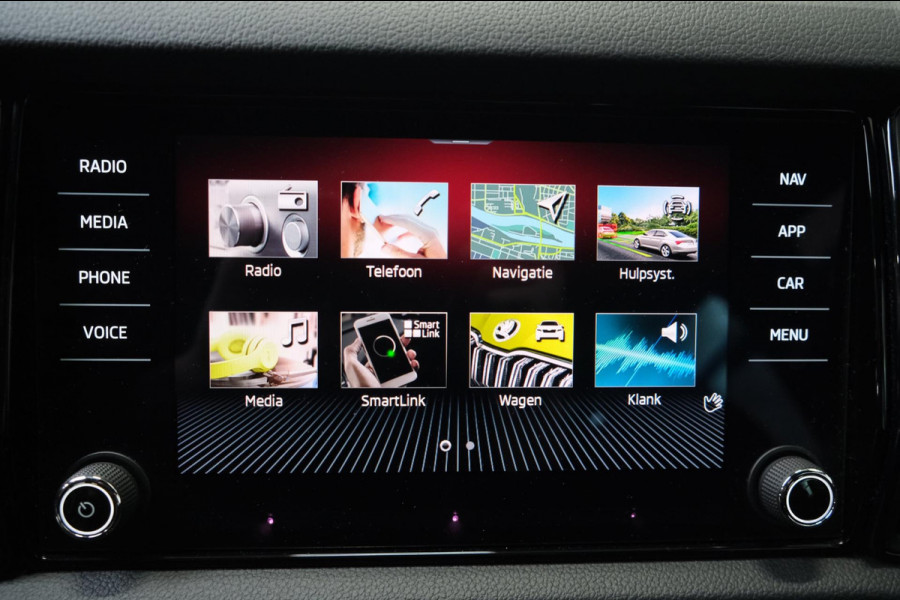 Škoda Kodiaq 1.5 TSI Sportline Business 7p. Automaat - N.A.P. Airco, Cruise, Navi, PDC.