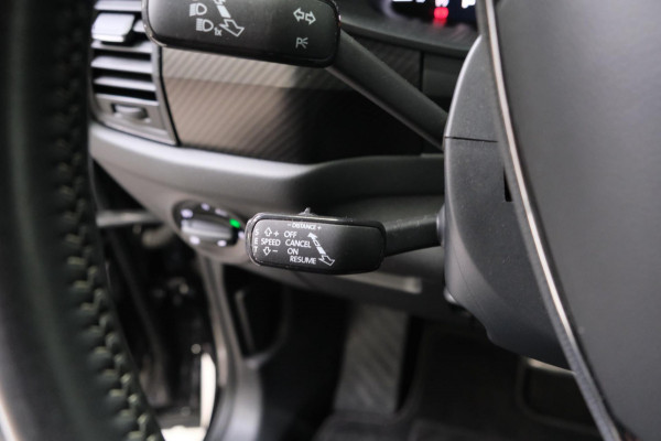 Škoda Kodiaq 1.5 TSI Sportline Business 7p. Automaat - N.A.P. Airco, Cruise, Navi, PDC.