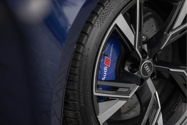 Audi RS6 Avant 600pk 4.0 TFSI Quattro Keramisch B&O Advanced Carbon HuD