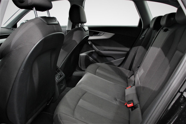 Audi A4 Avant 40 TFSI 190pk S-Tronic Advanced Prestige Tour Plus | Navigatie | Climate Control | Electrisch bedienbare achterklep | Stoelverwarming