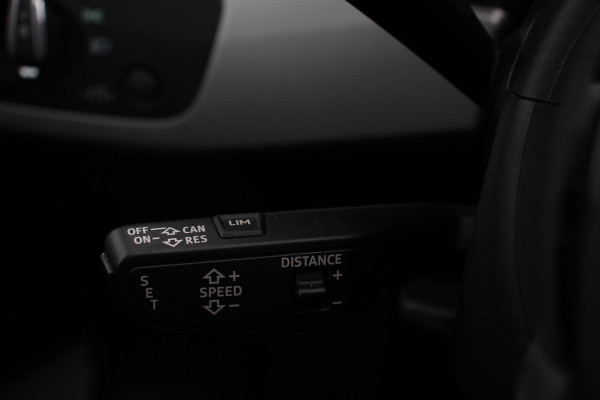 Audi A4 Avant 40 TFSI 190pk S-Tronic Advanced Prestige Tour Plus | Navigatie | Climate Control | Electrisch bedienbare achterklep | Stoelverwarming