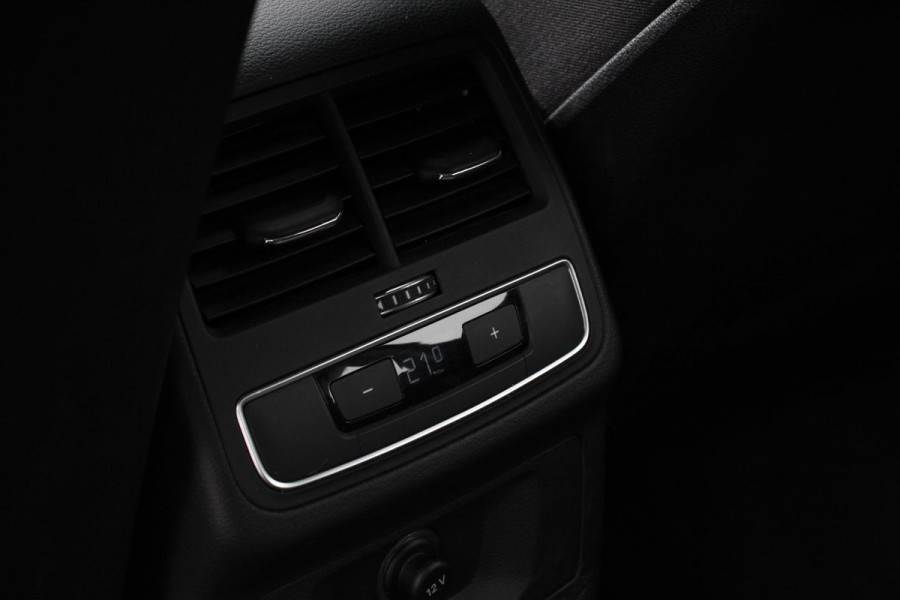 Audi A4 Avant 40 TFSI 190pk S-Tronic Advanced Prestige Tour Plus | Navigatie | Climate Control | Electrisch bedienbare achterklep | Stoelverwarming