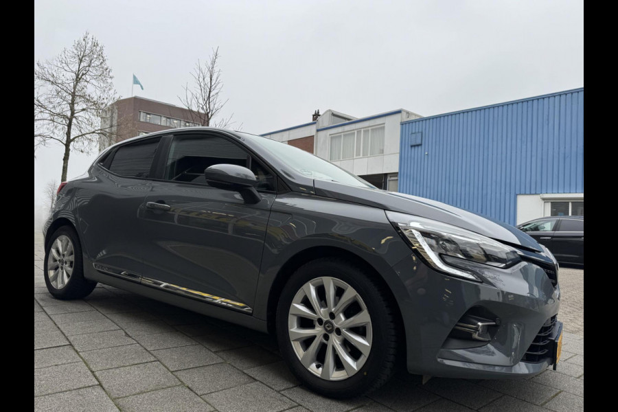 Renault Clio 1.0 TCe Intens - Navigatie / Apple CarPlay I Airco I Sport velgen I PDC I Stoelverwarming I Dealer onderhouden