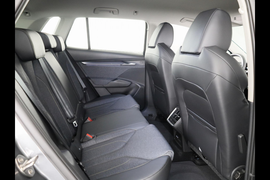 Škoda Elroq 60 Business Edition - Tour 204pk | Black pakket | 21 inch | Trekhaak