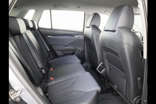 Škoda Elroq 60 Business Edition - Tour 204pk | Black pakket | 21 inch | Trekhaak