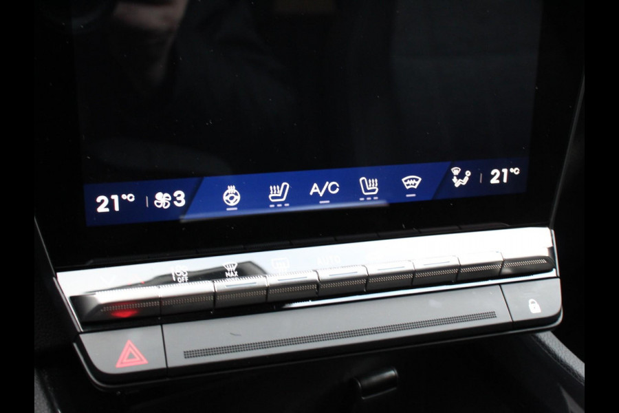 Renault Austral 1.3 Mild Hybrid 160 X-Tronic DEMO! Climate control Cruise Control adaptief Panorama dak LED Navigatie Sfeerverlichting Elektrische achterklep Stoel + stuurverwarming 360* camera Premium audio Arkamys