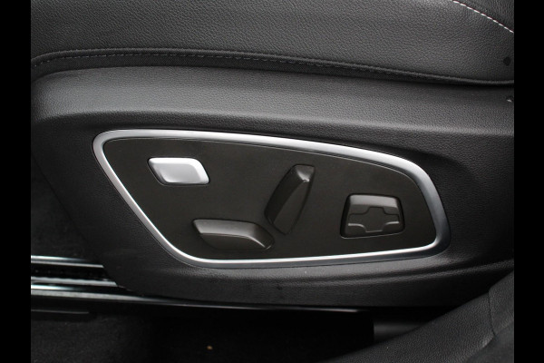 Renault Austral 1.3 Mild Hybrid 160 X-Tronic DEMO! Climate control Cruise Control adaptief Panorama dak LED Navigatie Sfeerverlichting Elektrische achterklep Stoel + stuurverwarming 360* camera Premium audio Arkamys