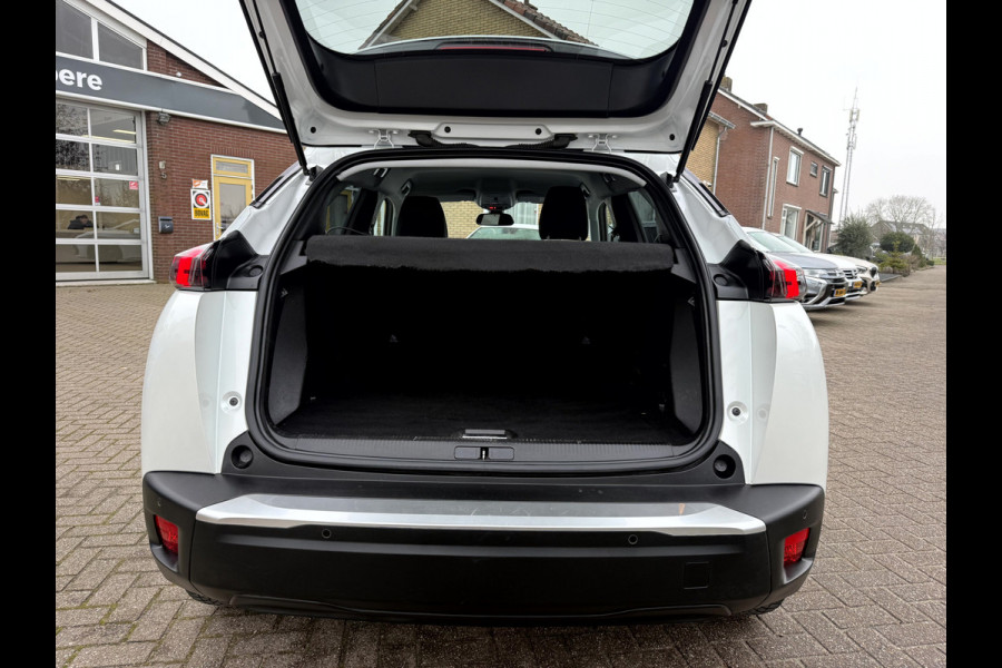 Peugeot e-2008 EV Allure Pack 50 kWh SOH 91,3%, Camera, Carplay, Stoelverwarming