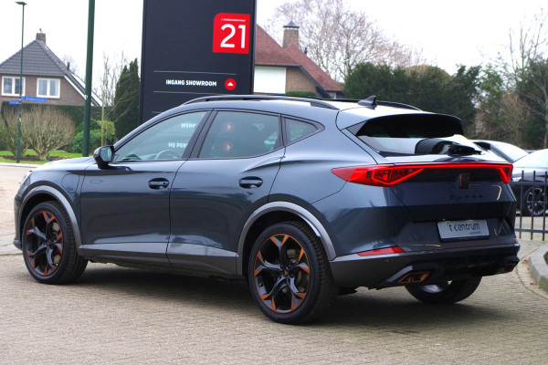 CUPRA Formentor 1.4 e-Hybrid 245 PK VZ Copper Edition PHEV, Panoramadak, Adap. Cruise Control, Camera