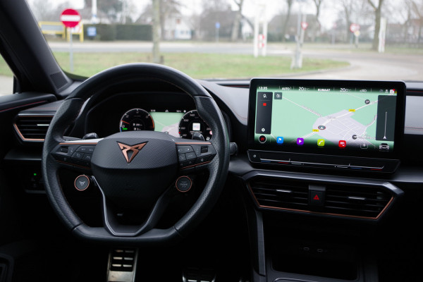 CUPRA Formentor 1.4 e-Hybrid 245 PK VZ Copper Edition PHEV, Panoramadak, Adap. Cruise Control, Camera