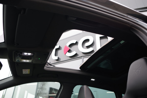 CUPRA Formentor 1.4 e-Hybrid 245 PK VZ Copper Edition PHEV, Panoramadak, Adap. Cruise Control, Camera