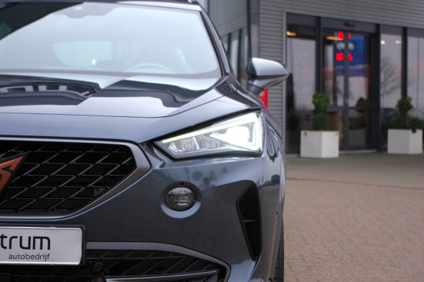 CUPRA Formentor 1.4 e-Hybrid 245 PK VZ Copper Edition PHEV, Panoramadak, Adap. Cruise Control, Camera