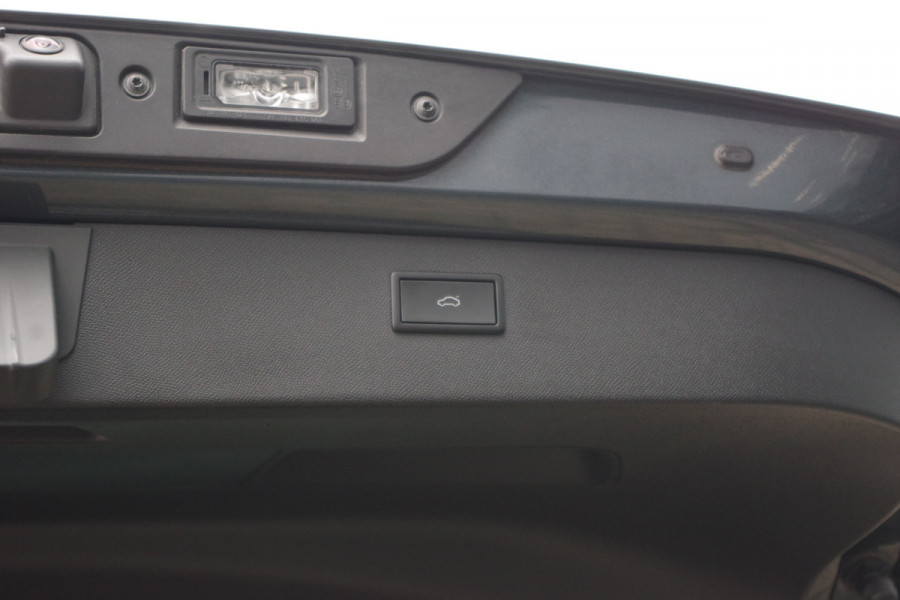 CUPRA Formentor 1.4 e-Hybrid 245 PK VZ Copper Edition PHEV, Panoramadak, Adap. Cruise Control, Camera