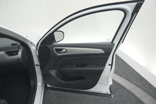 Renault Arkana Mild Hybrid 140 EDC Techno | 360 Camera | Adaptieve Cruise Control | Dodehoekdetectie | Apple Carplay