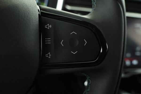 Lynk & Co 01 1.5 Panorama, Black pakket, BOM VOL!!